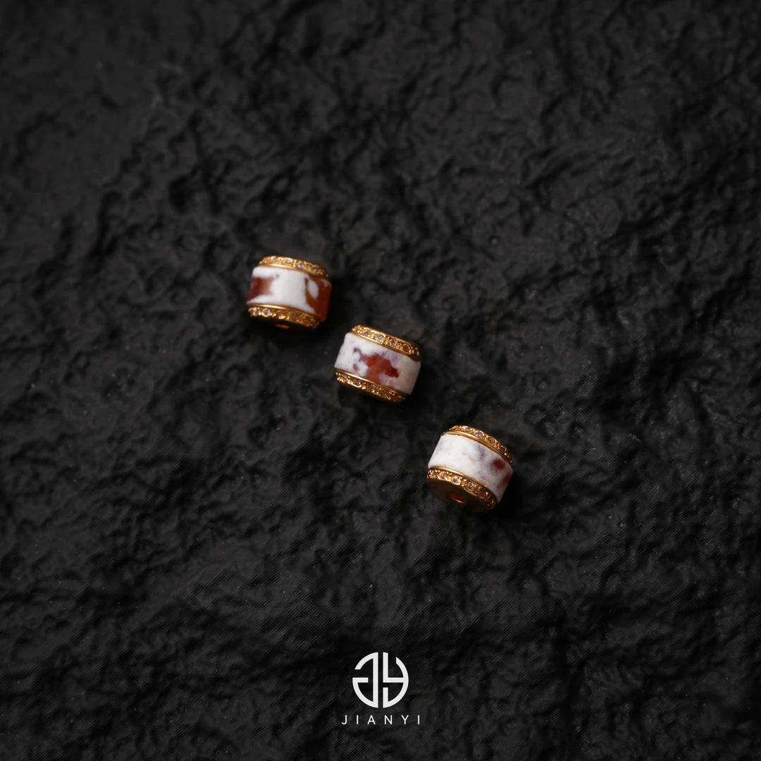 【见一文玩】藏传珠改顶珠镶蚀沁色奶皮直切药片配珠文玩配饰 JY035