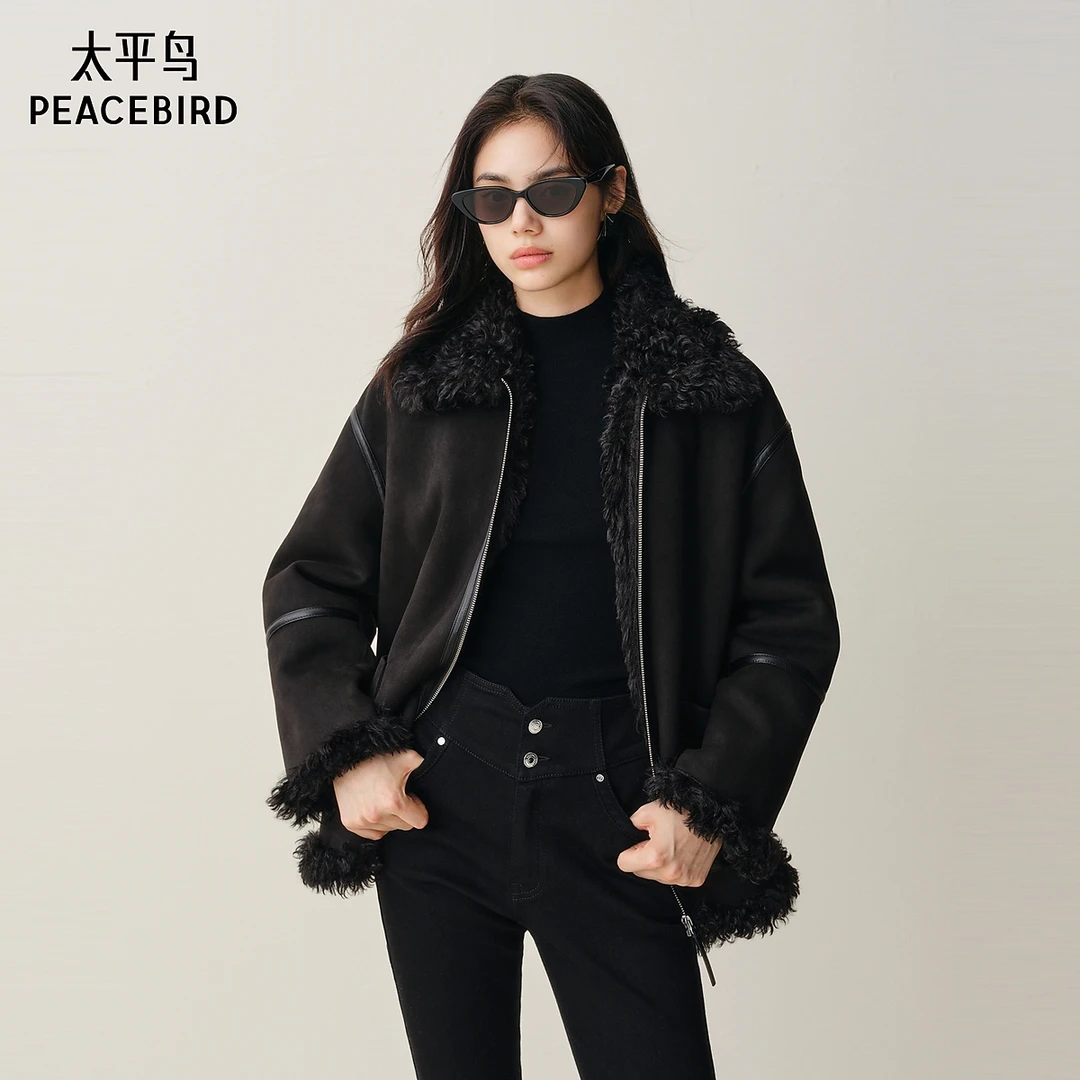 太平鸟PU拼接酷飒机车服短外套廓形利落显瘦仿裘皮外套AABBF421N