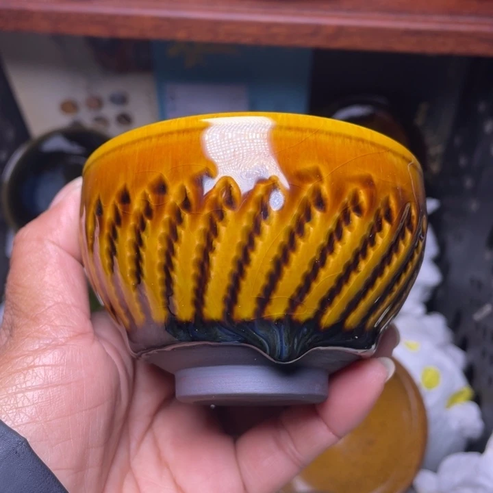 茶盏你是谁呢是吗不是你