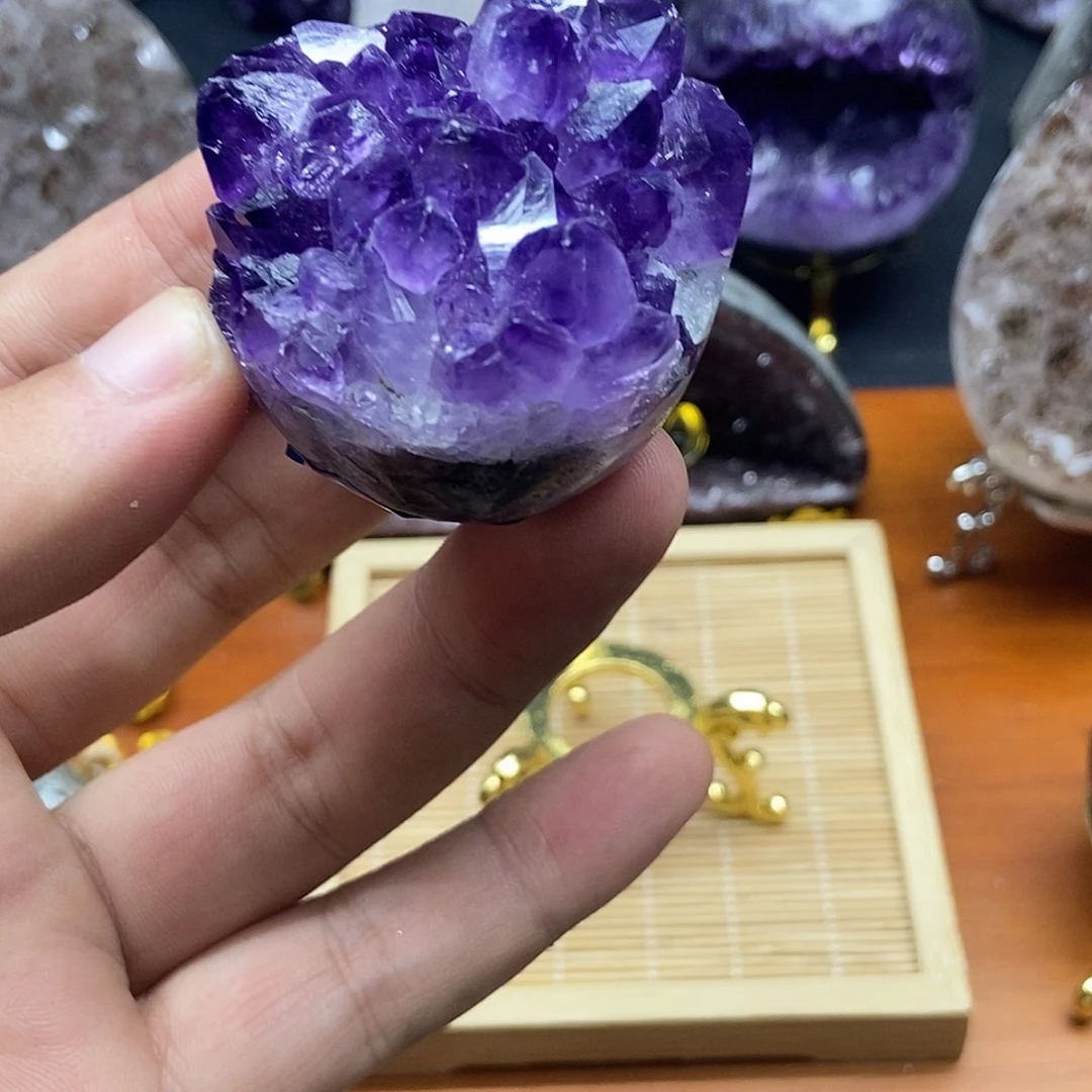 紫晶大型摆件（非配饰）未镶嵌