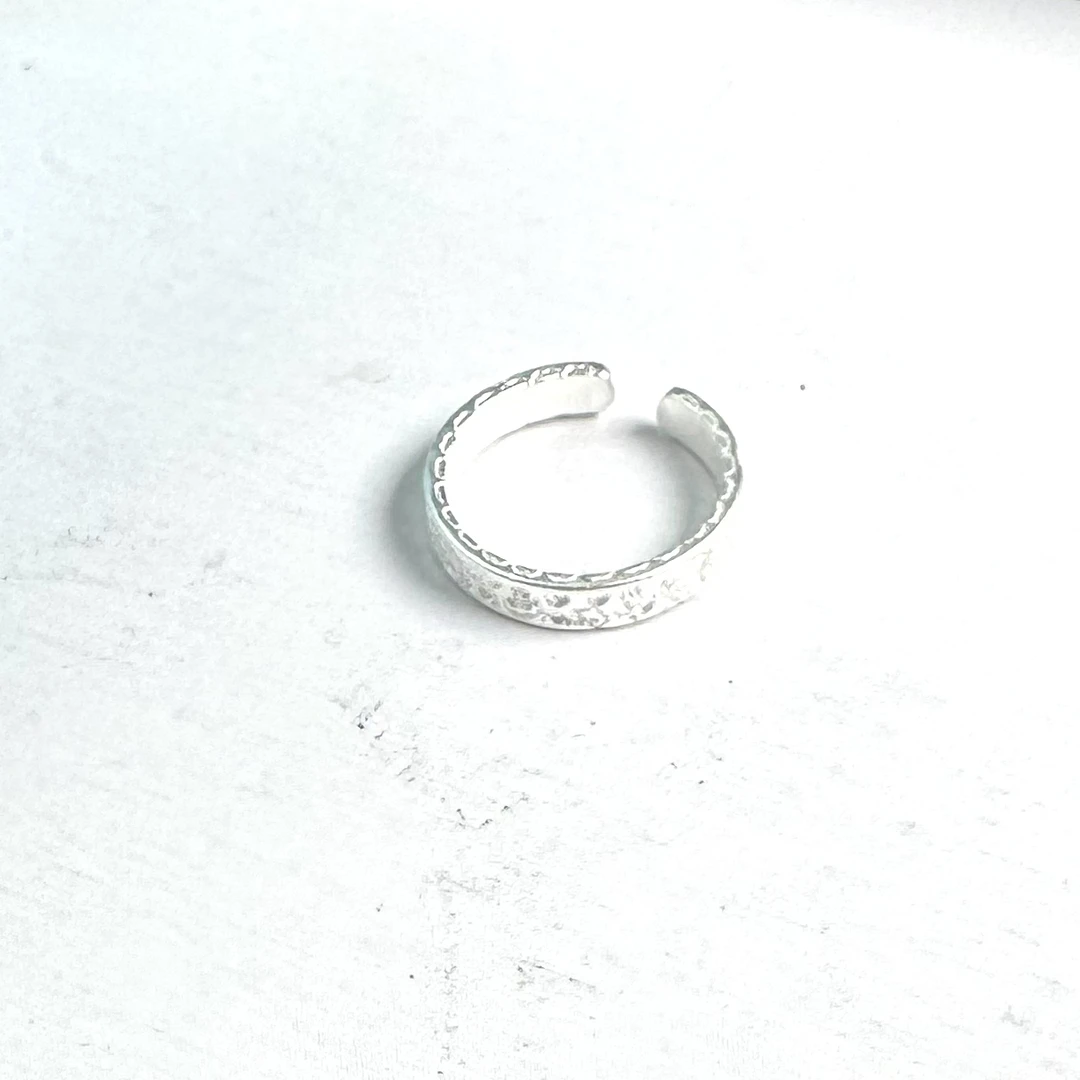 通体里外一致纯箔臻奢品t153时尚戒指