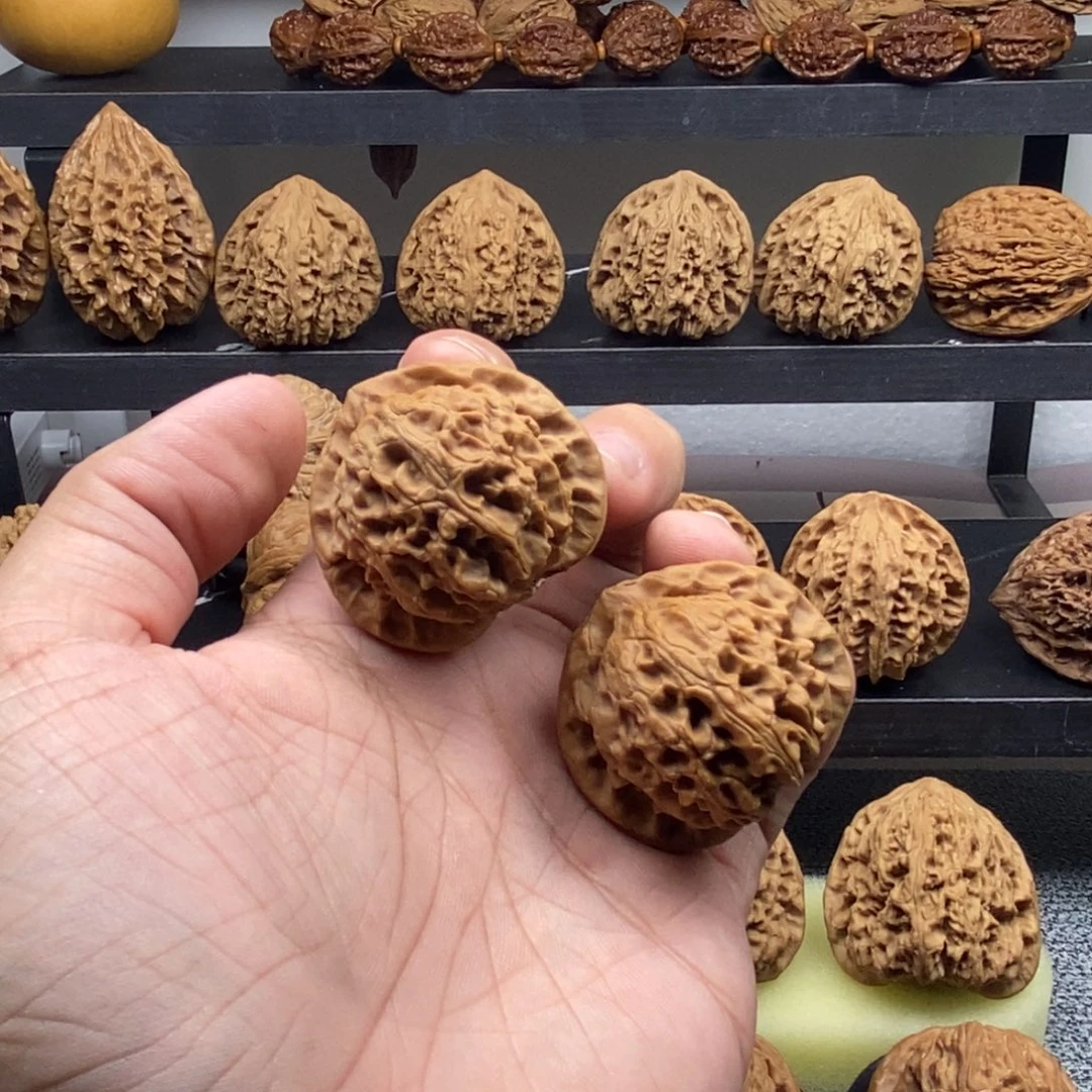 豆****把件文玩核桃宫灯