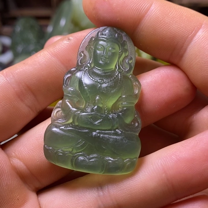 岫玉未镶嵌岫玉颈饰