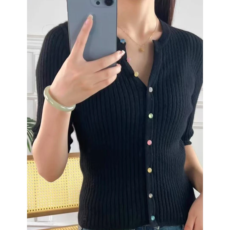 /糖果扣/ 春夏新品V领开衫半袖圆领抽条修身显瘦短袖针织衫