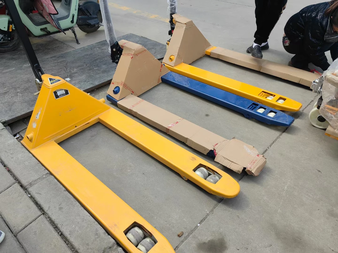 液压手动叉车搬运车2吨3吨升降拖车小型手拉车地牛