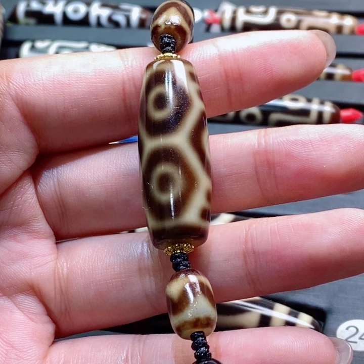 玛瑙/玉髓（覆膜）颈饰未镶嵌