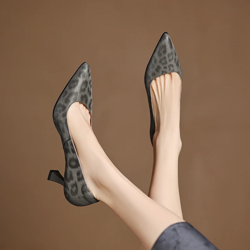 浅口尖头高跟鞋女2025新款法式单鞋女真皮绝美豹纹四季女鞋细跟