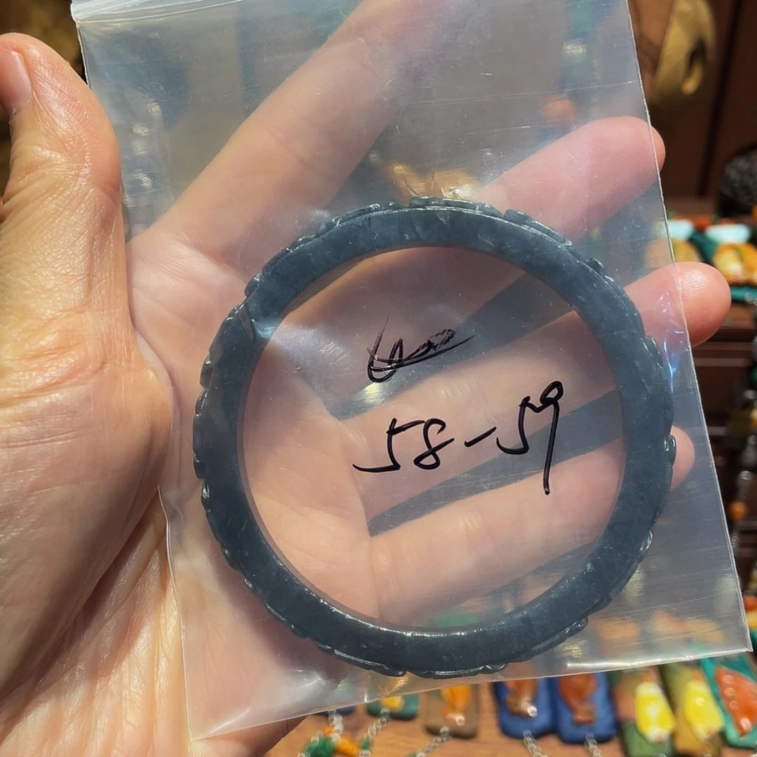 【闪购商品】颈饰未镶嵌翡翠