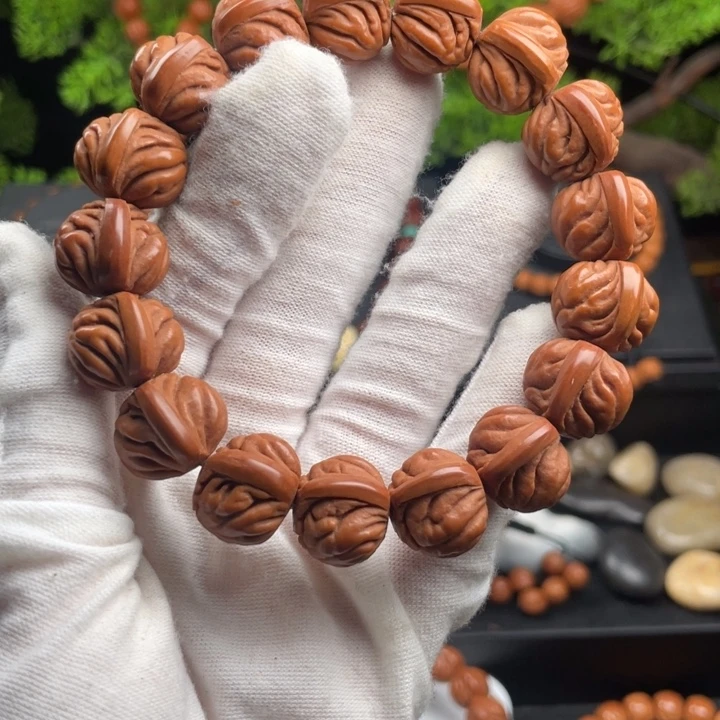 喂***娟吊坠桃核精品单圈