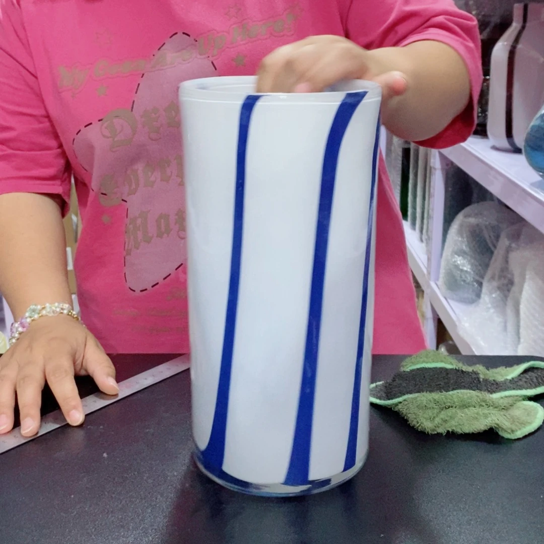 原色玻璃花瓶 口13高28.5