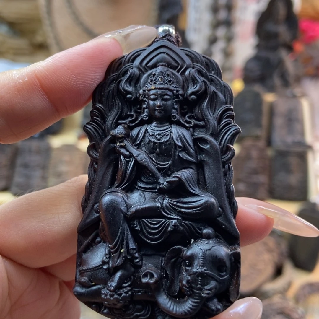 木《****哥越南富森红土沉吊坠