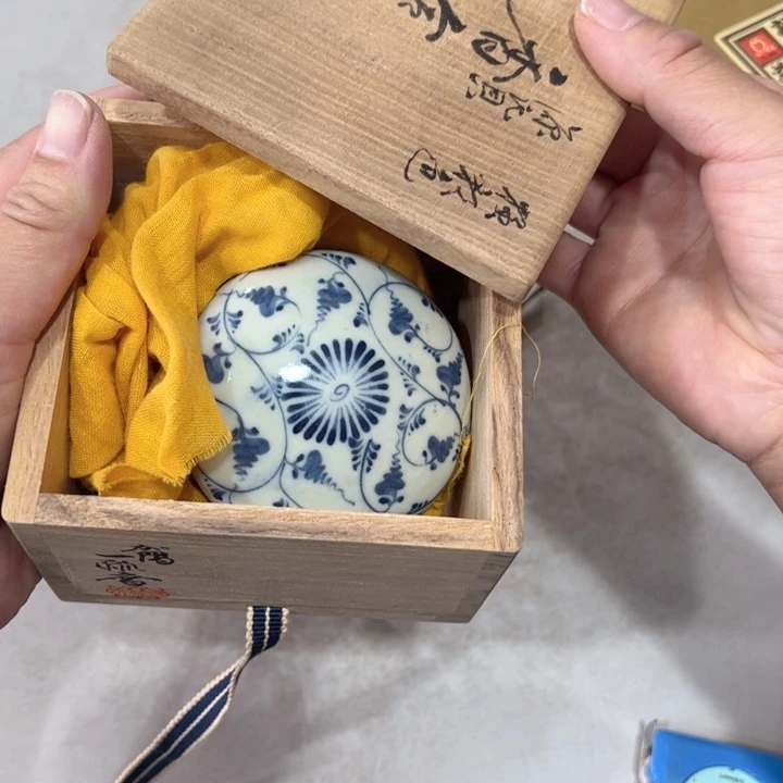 一*茶道相关物品瓷制盖置