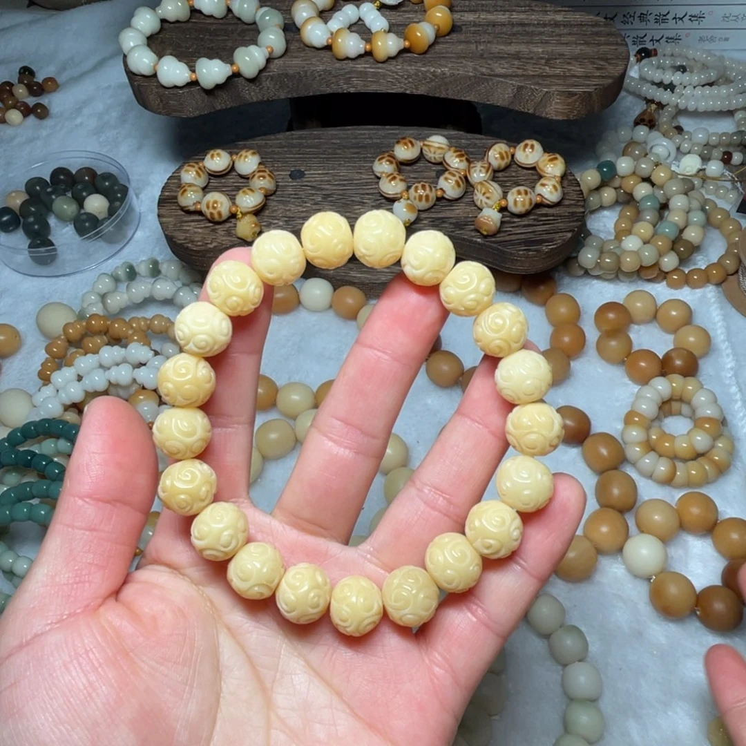 吊坠菩提根/象牙果