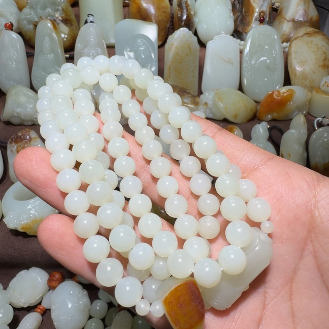 大***砖和田玉未镶嵌项链