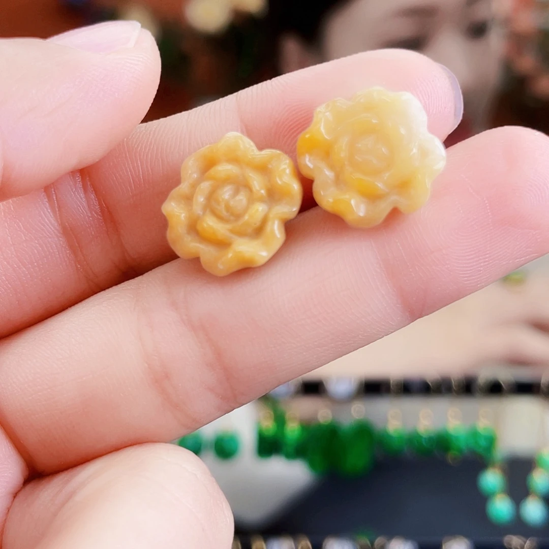 翡翠未镶嵌耳饰饰品