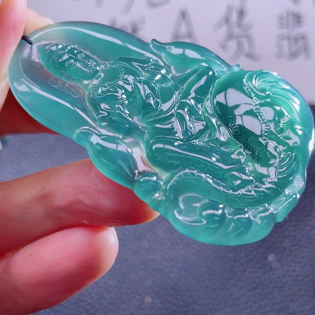 翡翠颈饰未镶嵌999999999