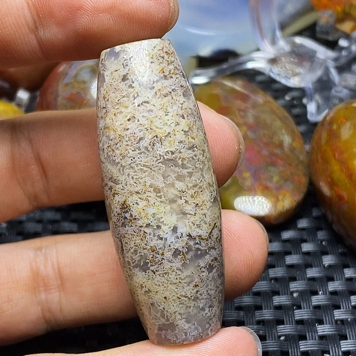 挣***猬玛瑙/玉髓未镶嵌颈饰