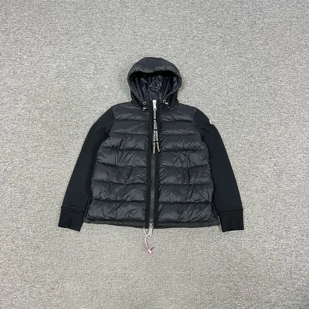 99新 MONCLER 蒙口 卫衣拼接羽绒服s码