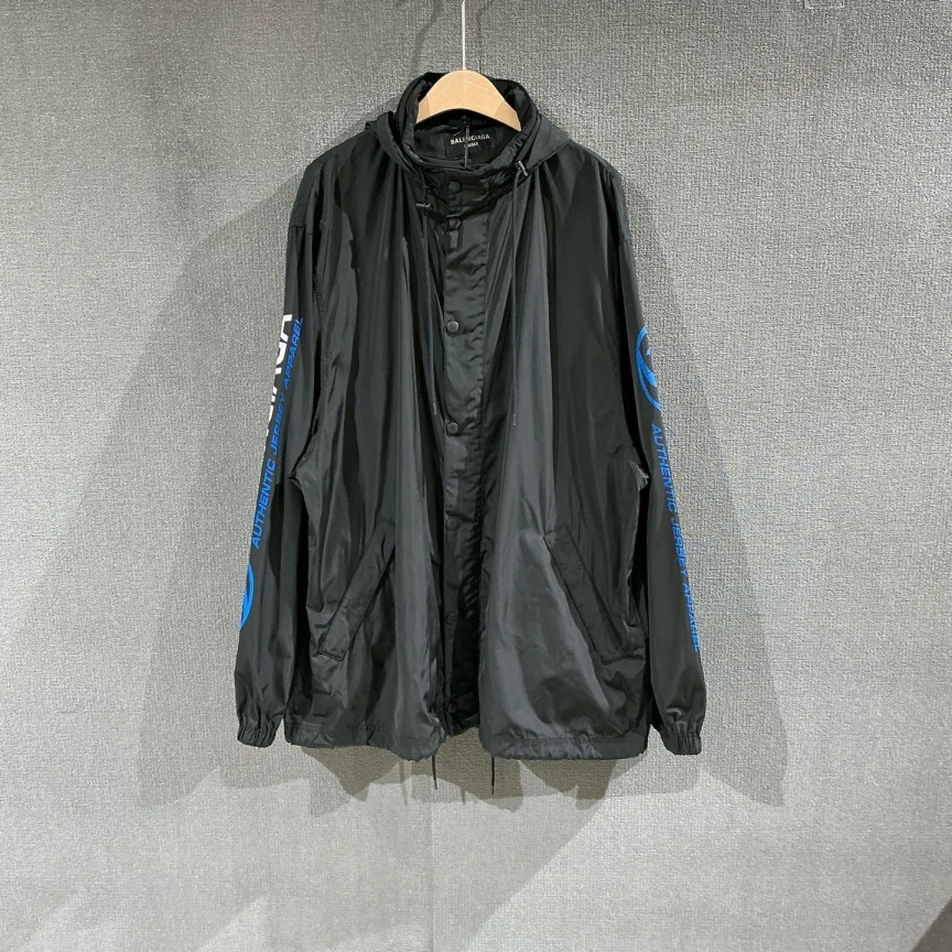 未使用 Balenciaga/巴黎世家 （pm）冲浪印花冲锋衣 全新xxs码/6631