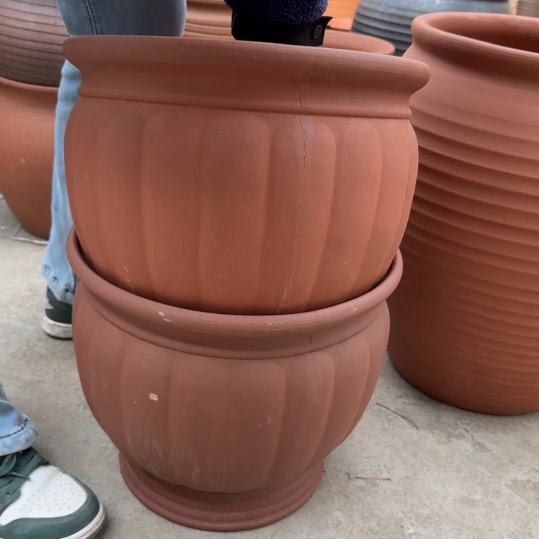 紫砂花盆口35高30宜兴紫砂有色差粗糙花泥