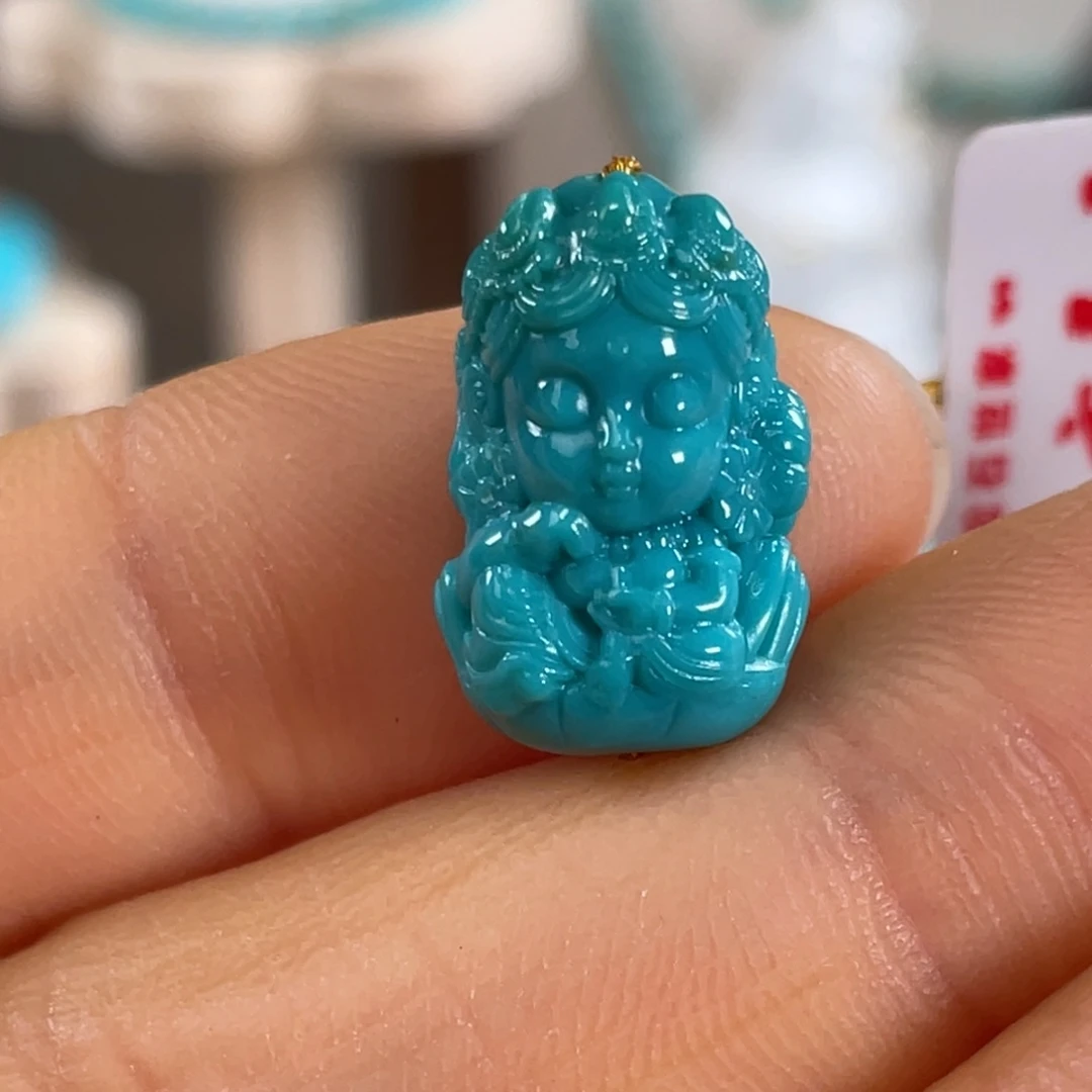 绿松石未镶嵌套链玉化绿度母