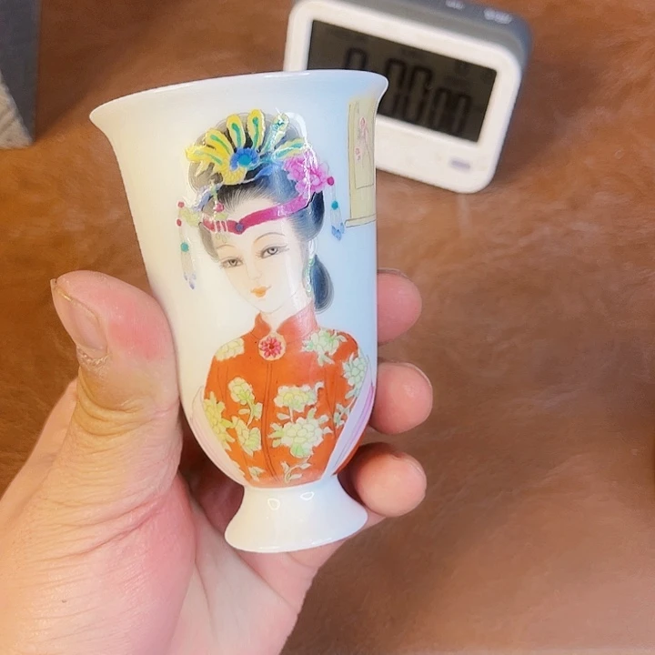 红***心瓷片陶瓷制品行业