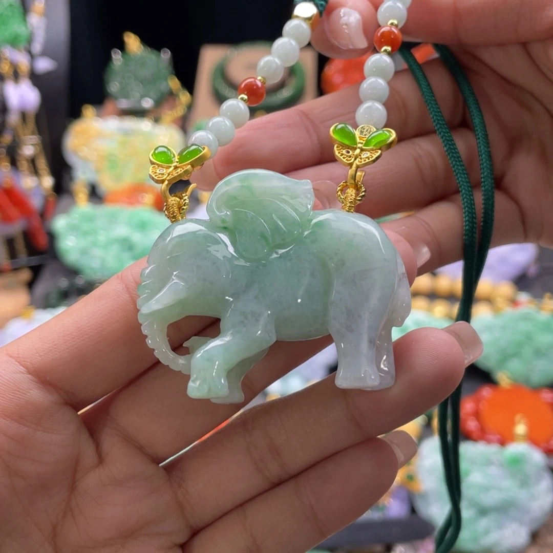 翡翠颈饰未镶嵌代编织