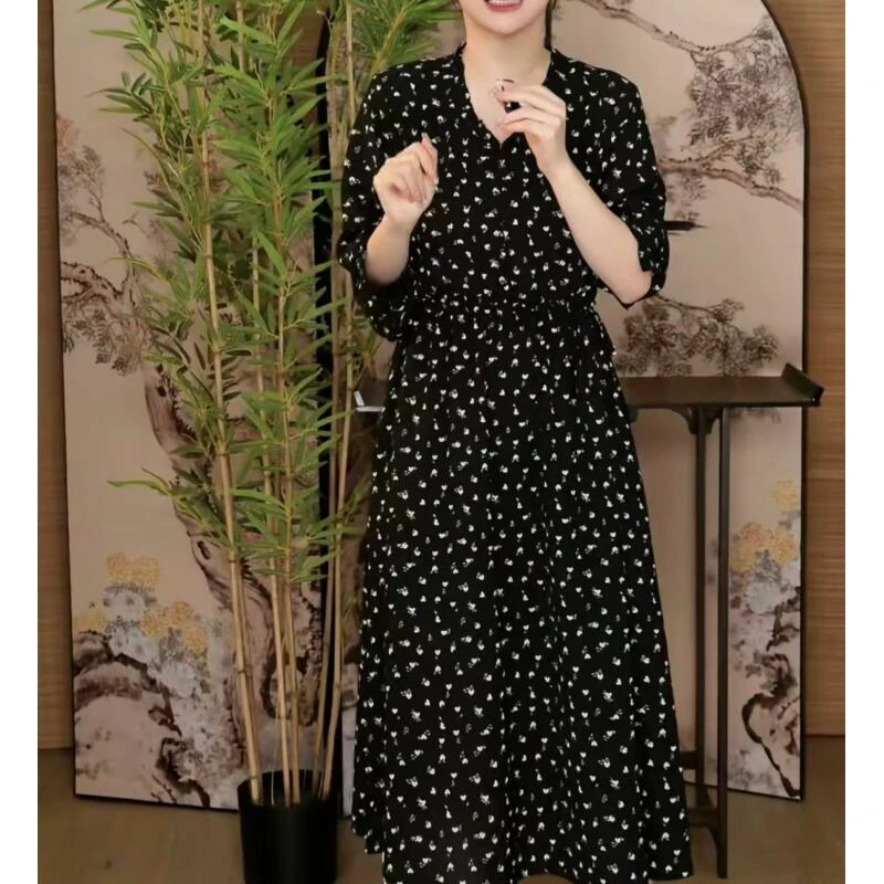 新款上新大码女装碎花收腰显瘦气质减龄遮肉连衣裙宽松中长长袖裙