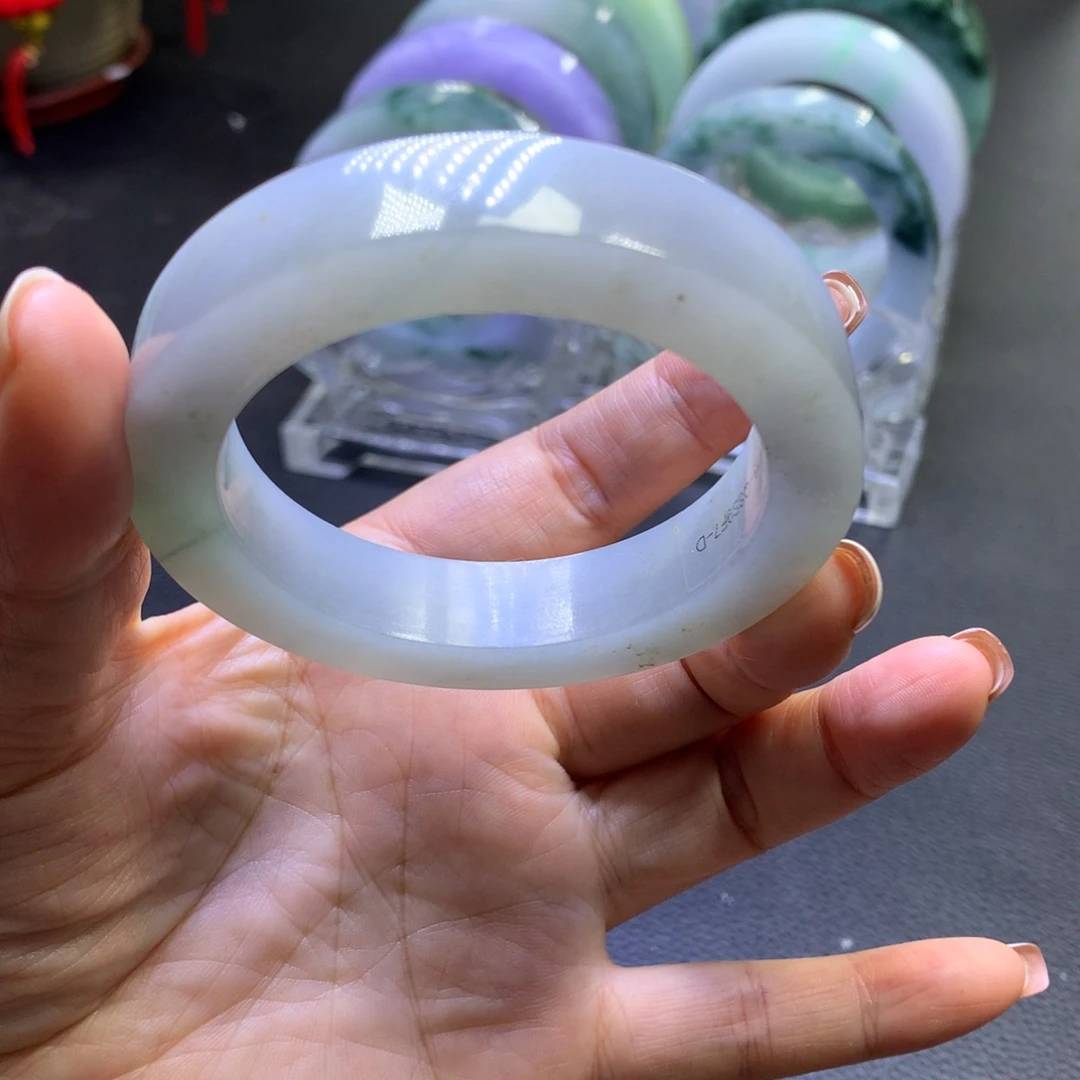 未镶嵌翡翠定制翡翠