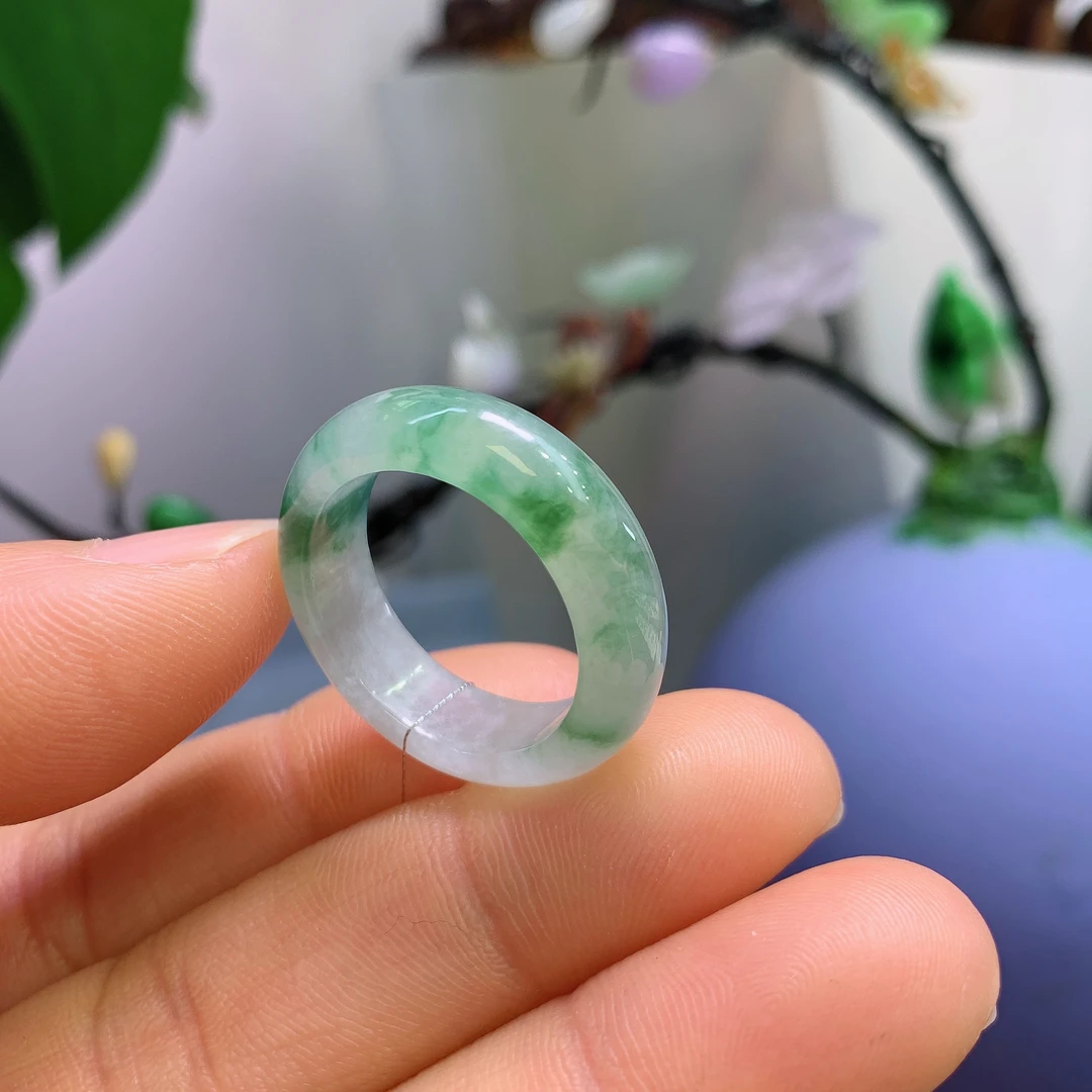 21圈口缅甸天然翡翠A货冰润飘花戒指A840#