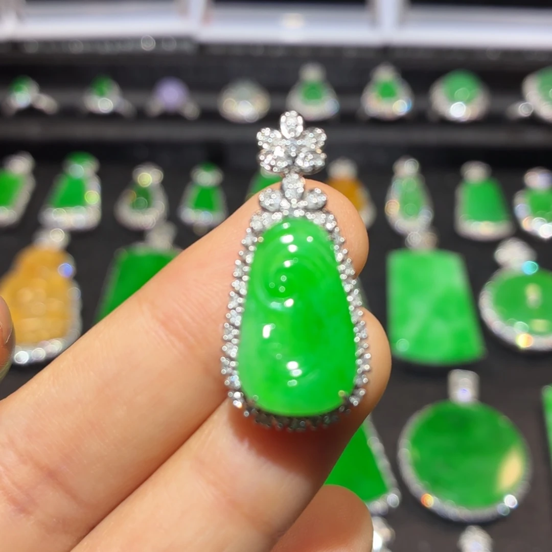 翡翠18K金镶嵌吊坠(不含链)翡翠