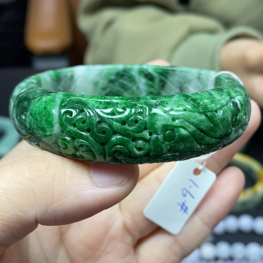 翡翠颈饰未镶嵌58.2圈口45号