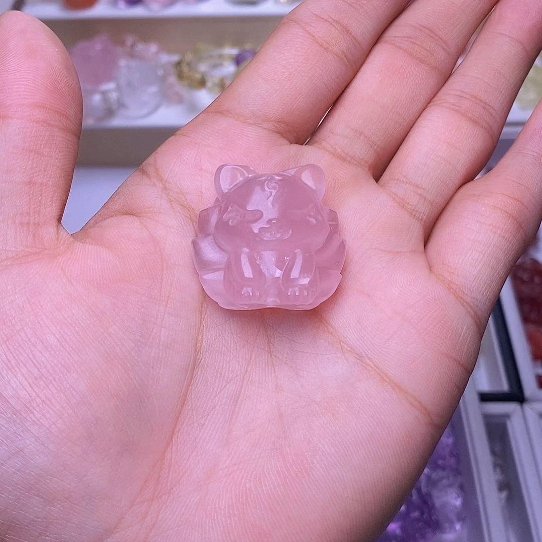 未镶嵌颈饰水晶西****局粉水晶墩墩狐