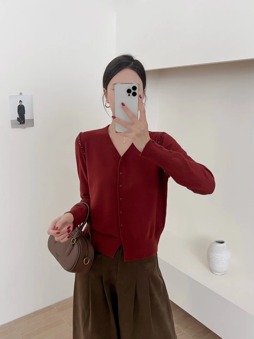 法式内搭针织开衫女士早秋设计感小众显瘦气质穿搭上衣外套