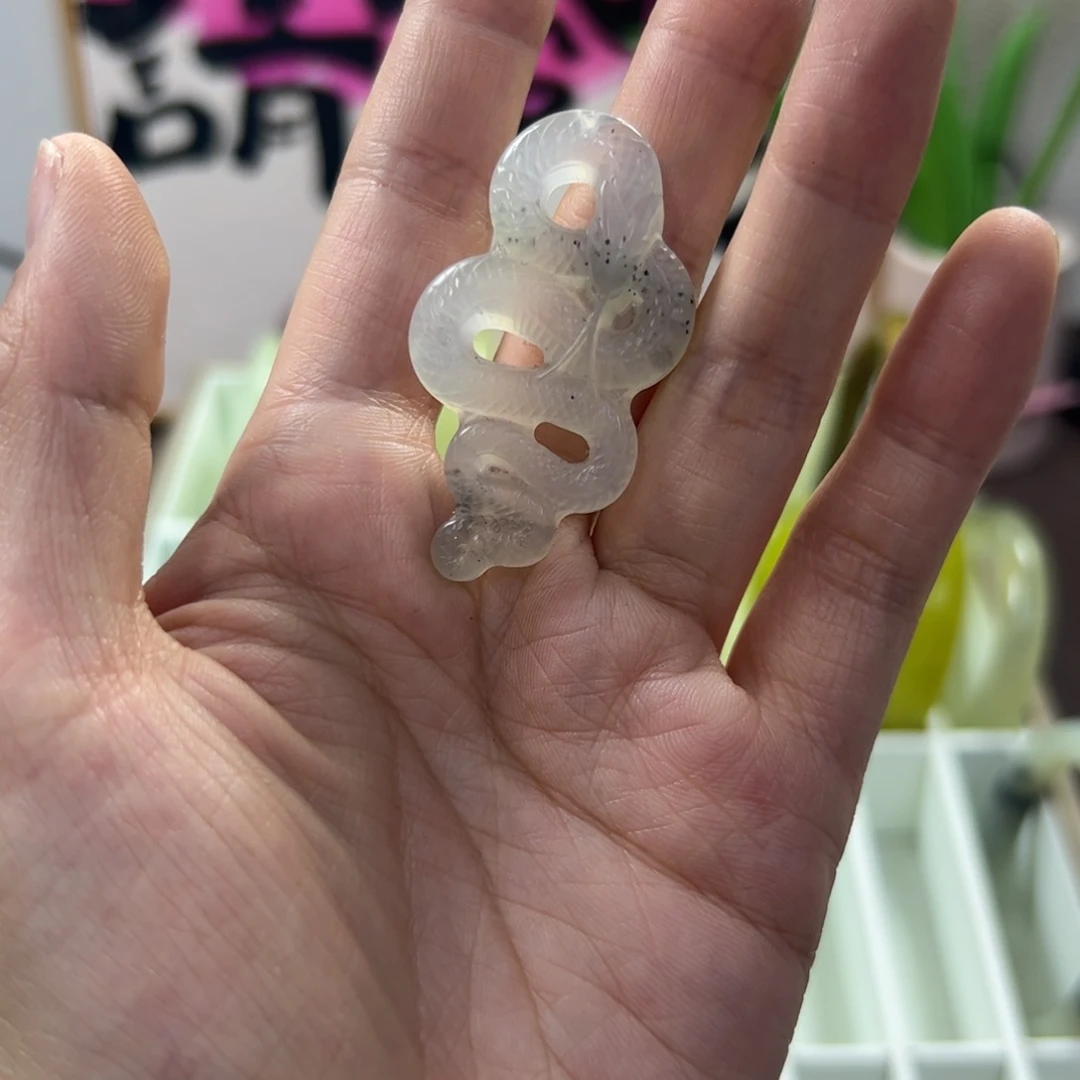 蛇纹石玉手镯未镶嵌67