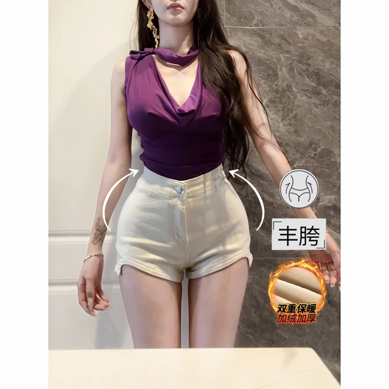 性感丰胯不规则弧形牛仔短裤2025冬季加绒新款高腰显瘦显腿长热裤