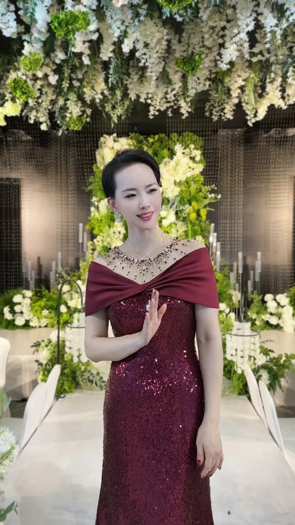 红印象高定喜婆婆妈妈婚宴晚会聚会时尚显瘦气质端庄秋冬修身礼服