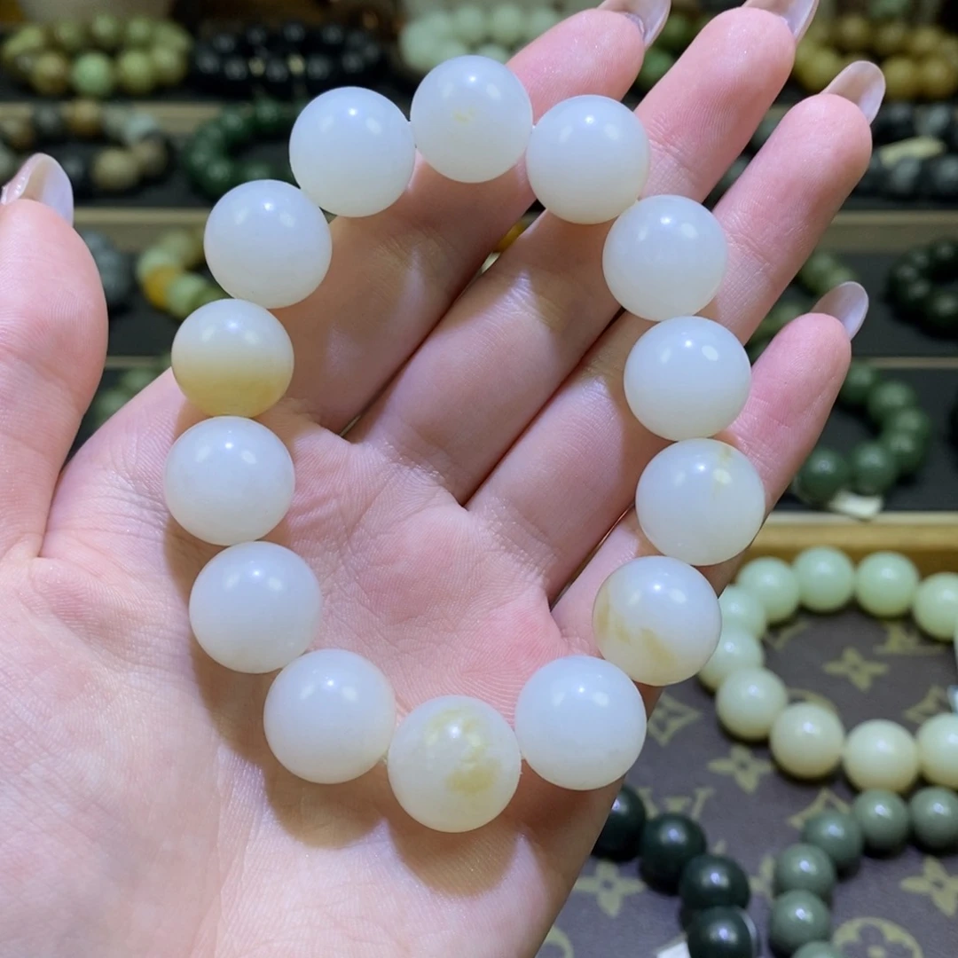 和田玉手串未镶嵌