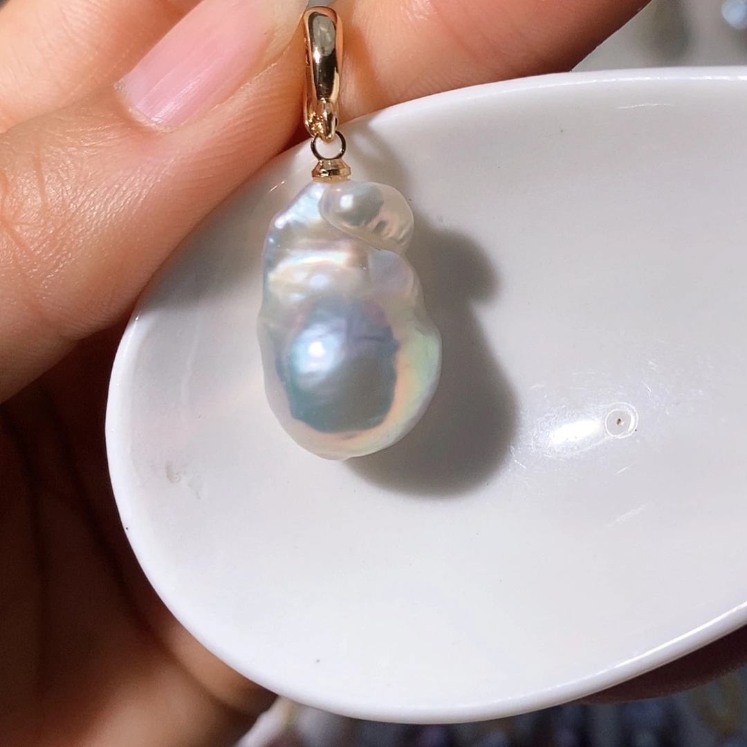 颈饰未镶嵌淡水珍珠