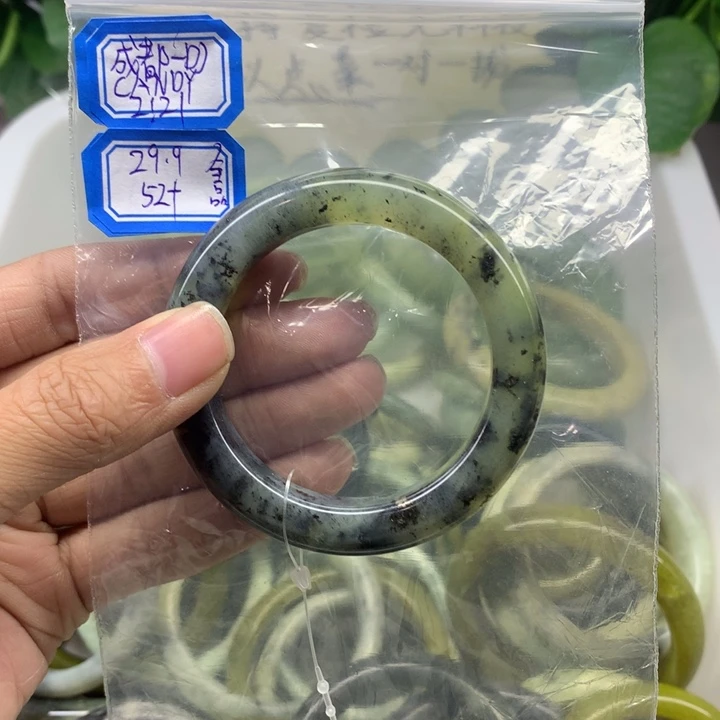 蛇纹石玉未镶嵌手镯成****Y