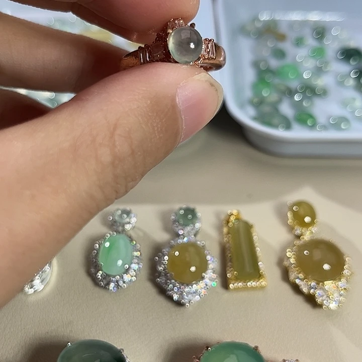 翡翠裸石缅料A货翡翠