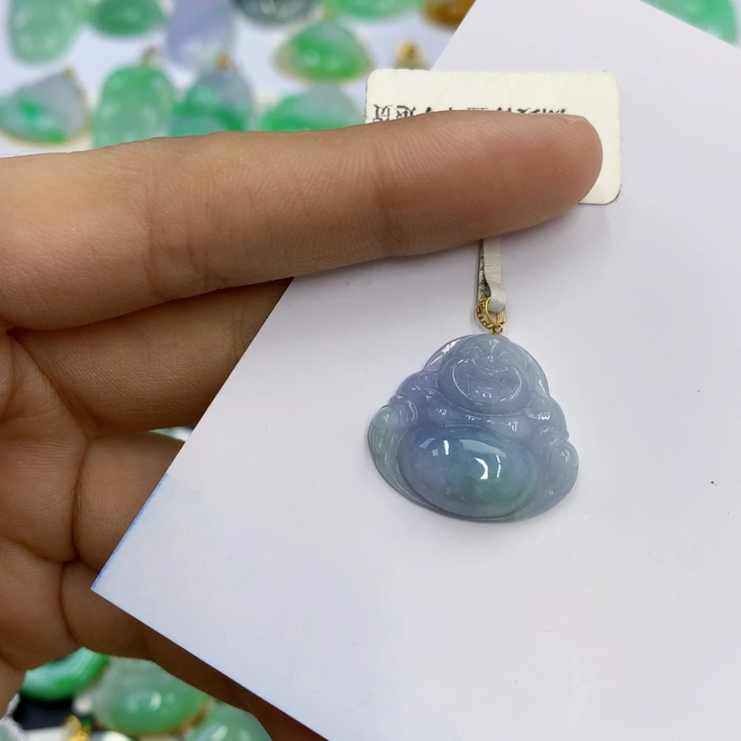 翡翠18K金镶嵌颈饰翡翠