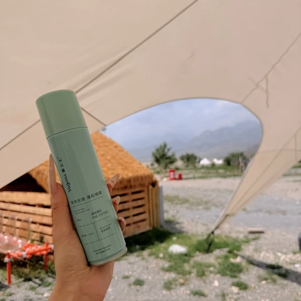 ：“拽姐说，这个干发喷雾很好用”