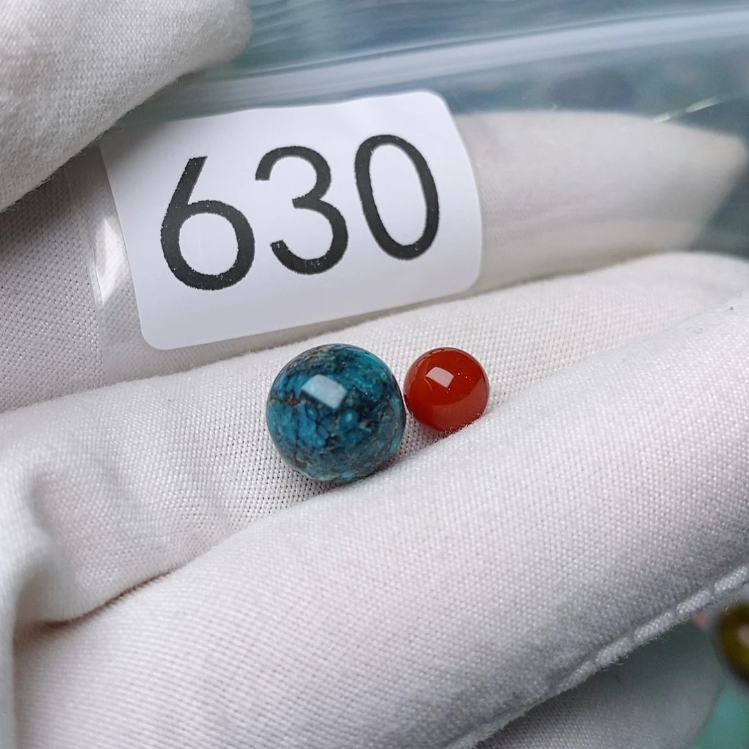 南红玛瑙未镶嵌珠宝奇石