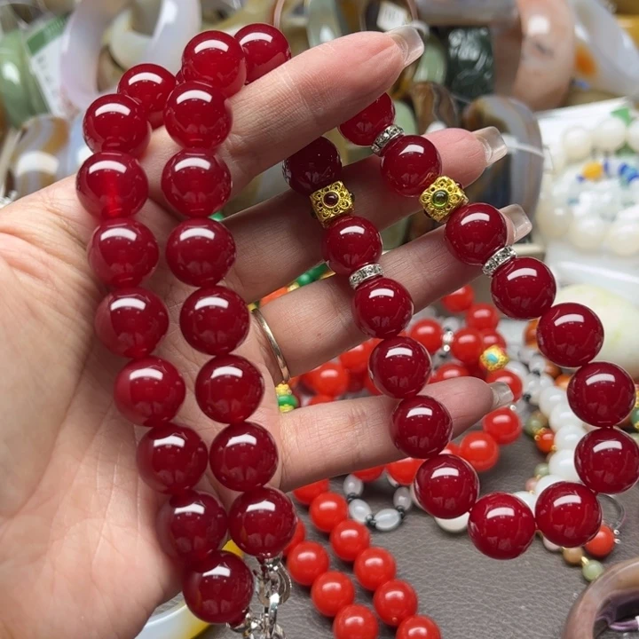 玛瑙/玉髓颈饰未镶嵌