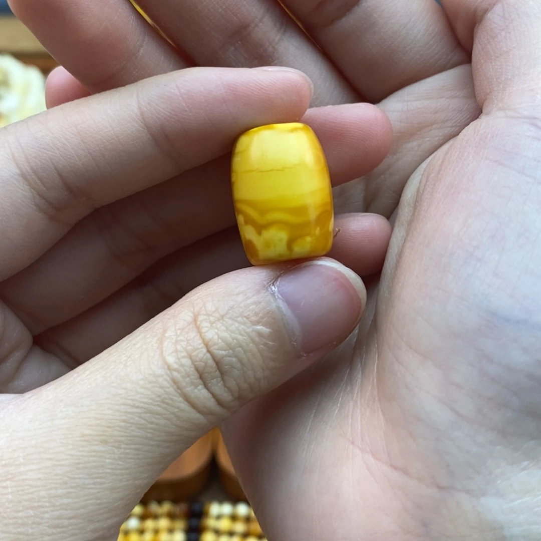 【闪购商品】琥珀未镶嵌珠宝奇石