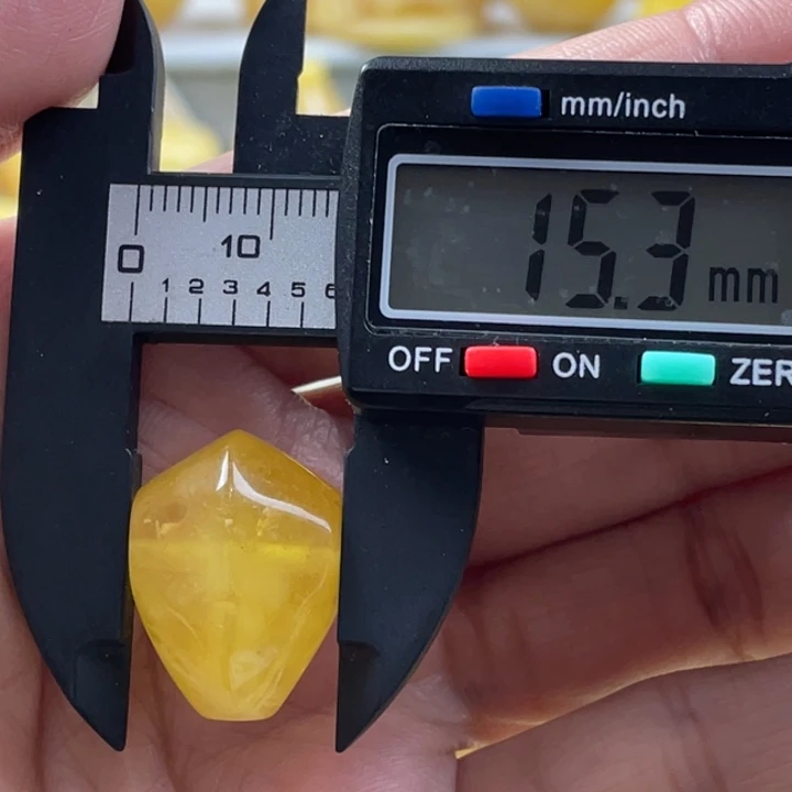 【闪购商品】琥珀裸石未镶嵌28号杂