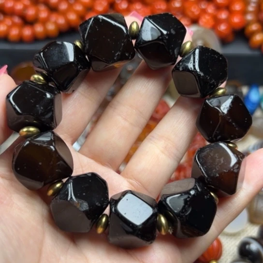 玛瑙/玉髓未镶嵌颈饰