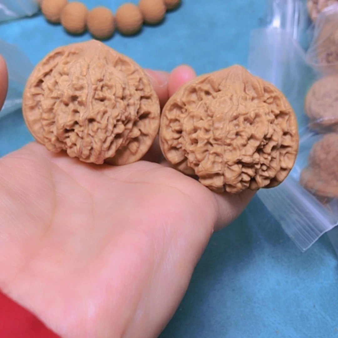 【闪购商品】摆件核桃43.5官帽修尖