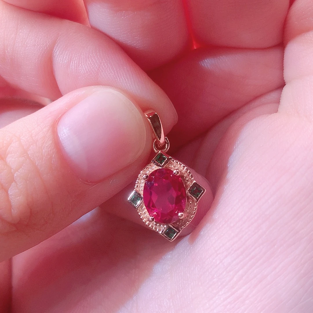 红宝石银S925镶嵌吊坠(赠链)